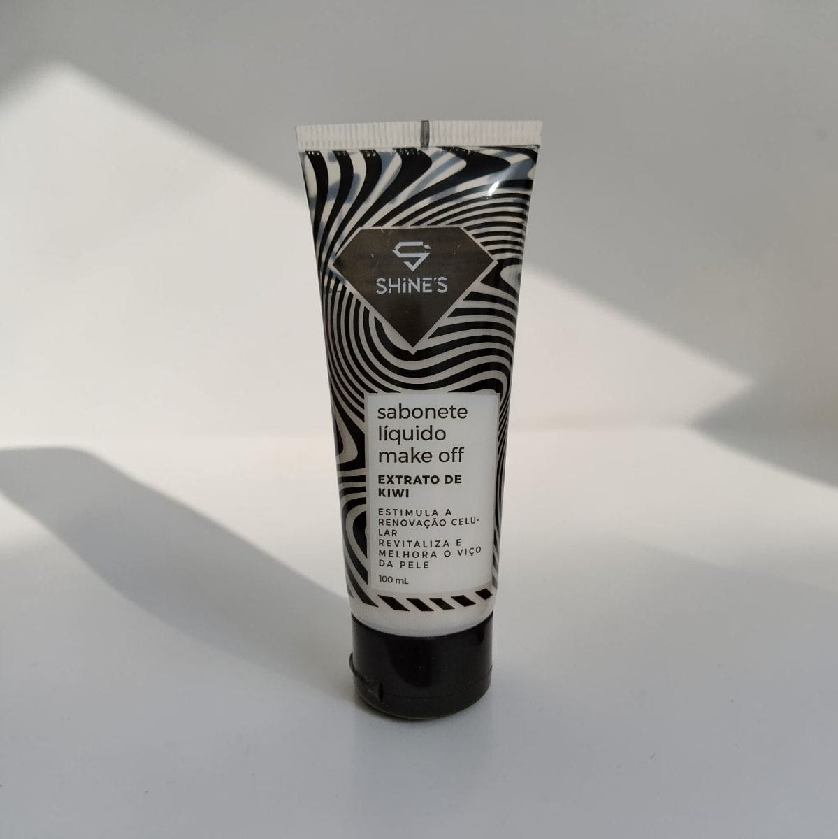 Sabonete líquido facial make off