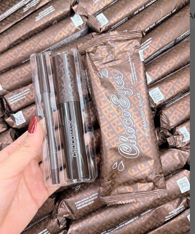 Choco eyes