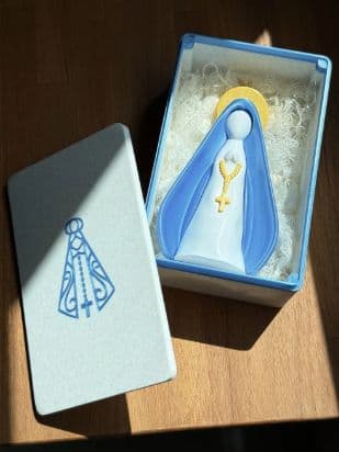 🙏💙 Nossa Senhora Aparecida (Caixa Decorativa + imagem 10cm ) – Fé, Proteção e Devoção 💙🙏