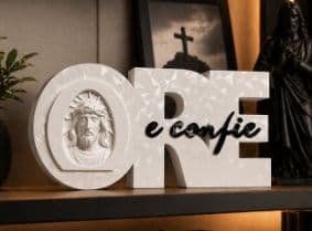 🙏✨ Letreiro Decorativo "Ore e Confie" – Uma Mensagem de Fé para o Seu Lar ✨🙏