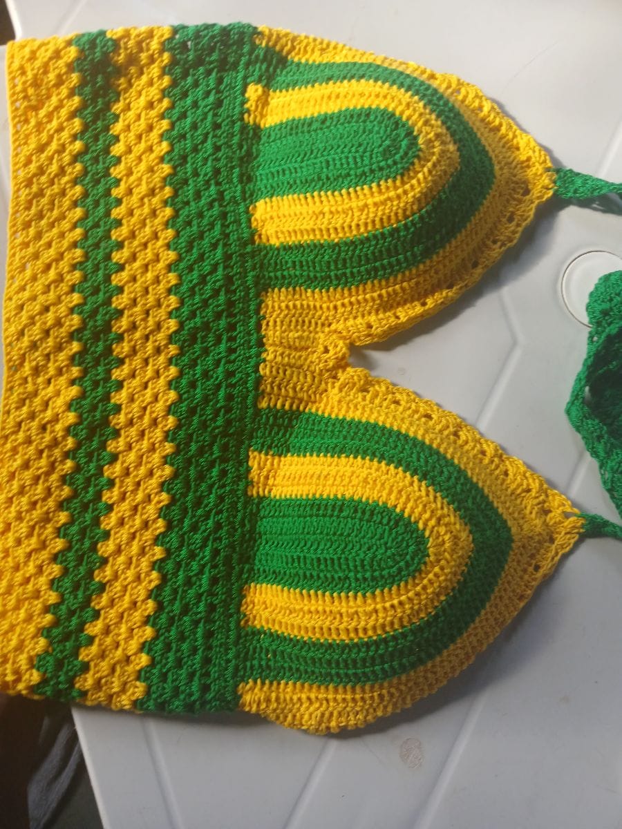 Cropped verdade é amarelo tamanho GG