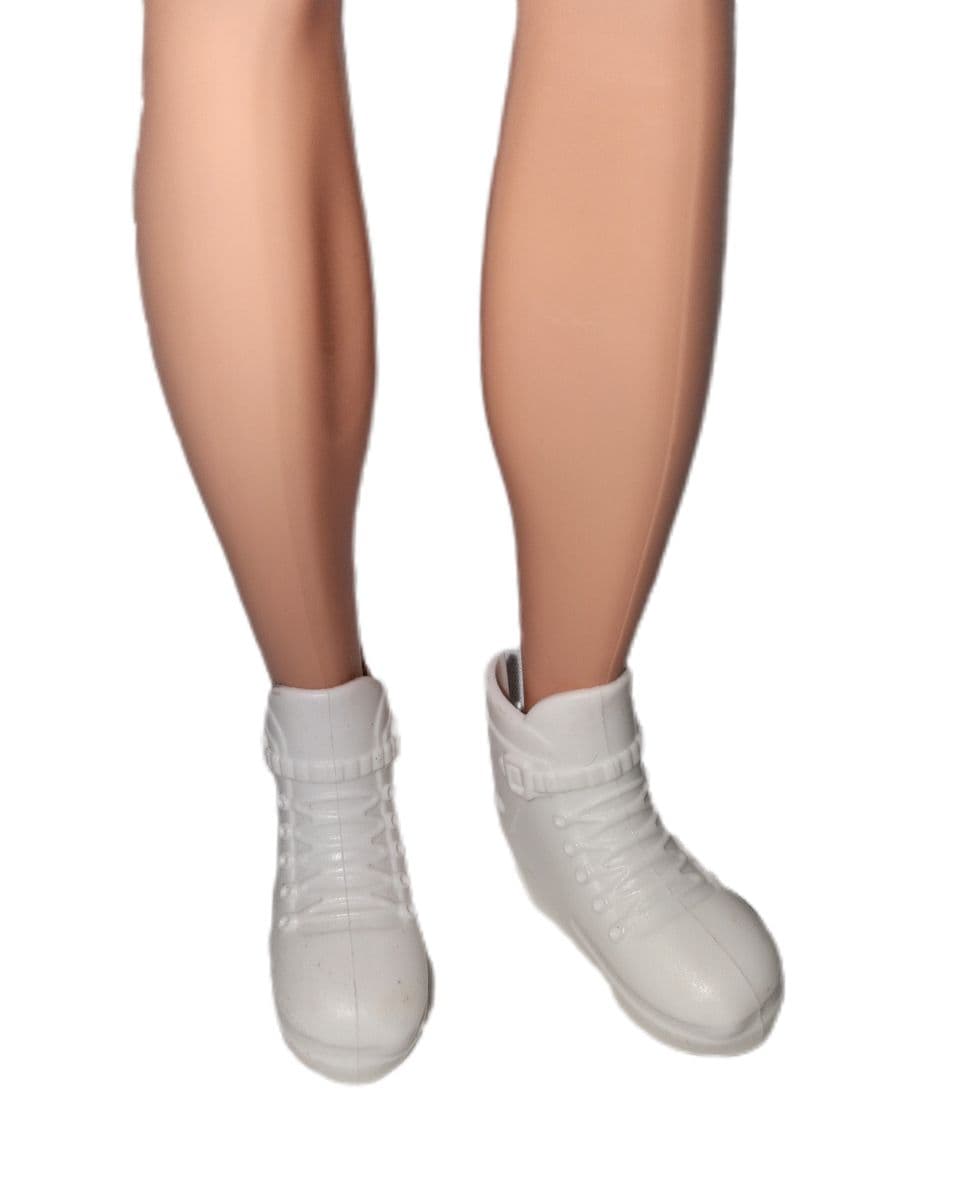 Tênis para o Ken
