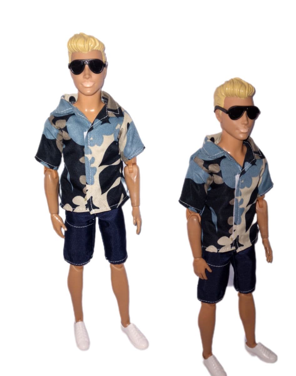 Conjunto esportivo para o Ken