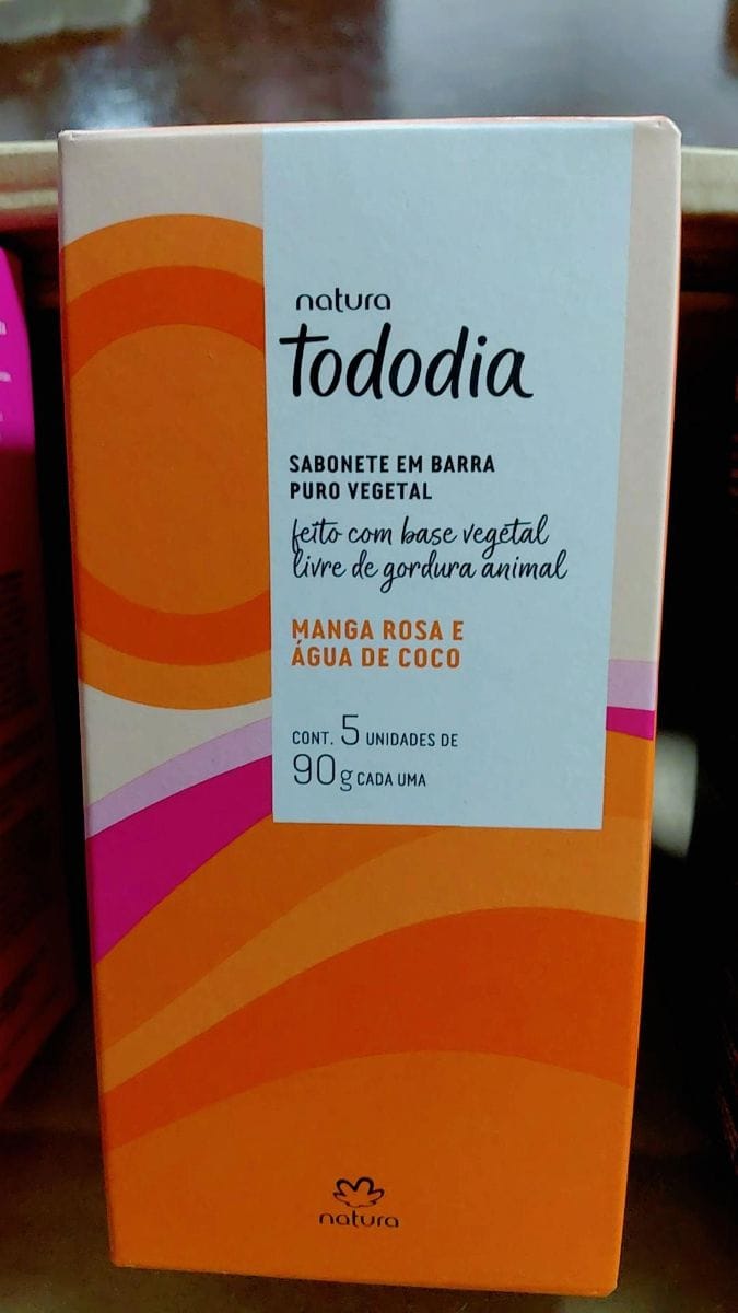 Sabonete Natura Tododia de manga com água de coco