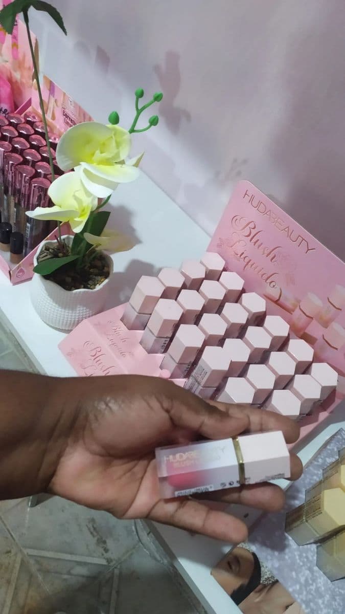 BLUSH LIQUIDO HUDABEAUTY