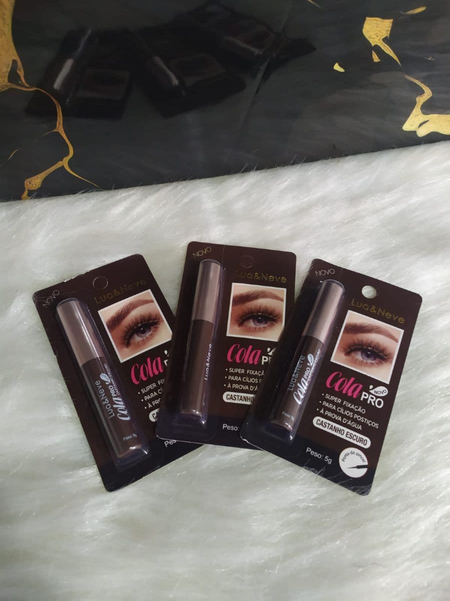 COLA DE CILIOS