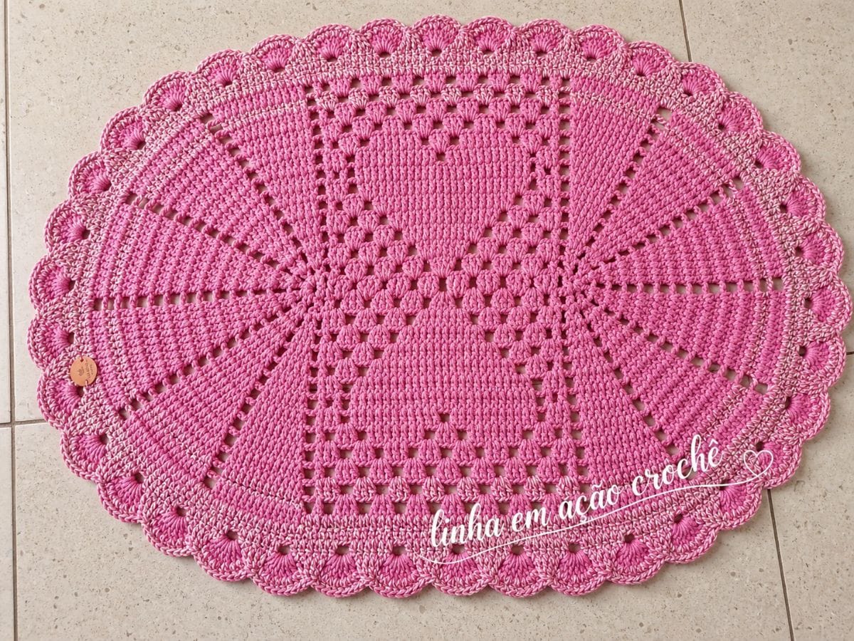 ✨ Tapete Oval em Crochê Rosa ✨